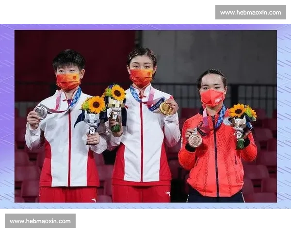 奥运会金牌背后的奋斗故事与运动员荣耀瞬间全记录